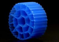 Meios de filtro das bolas do plástico MBBR Biocell BIO para a resistência de choque de RAS