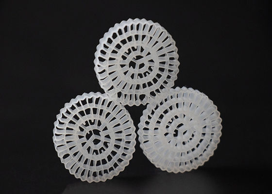 comprar Material virgem HDPE MBBR Bio Media Cor Branca E 25*4mm Tamanho Alta Área de Superfície MBBR online manufacture