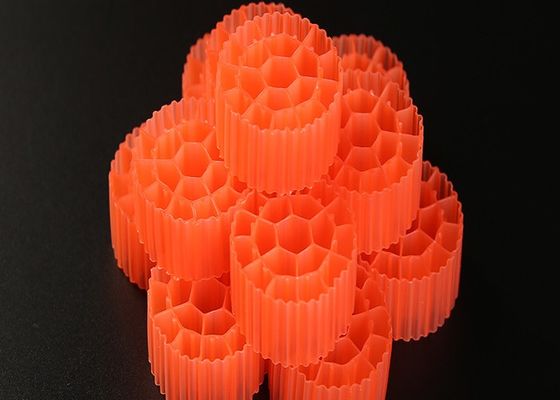 comprar Materiais virgens de filtro de plástico de HDPE com 19 furos e cor branca para RAS online manufacture