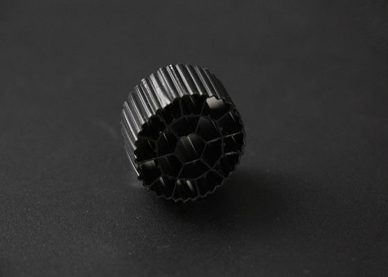 comprar Cor preta flutuante 25*12MM Mbbr Biofiltro Media Material HDPE online manufacture
