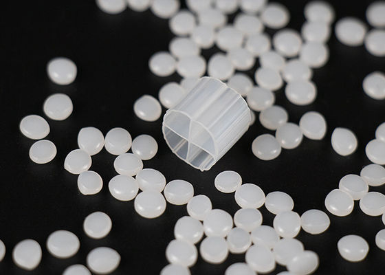 comprar Reator de biofilme de cama móvel Hdpe branco MBBR 800m2/M3 Grande área de superfície online manufacture