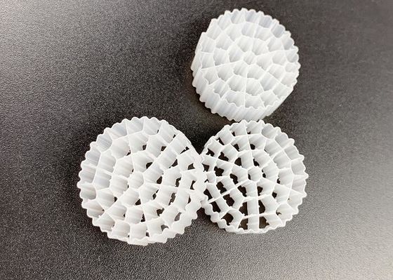 comprar Mediante de filtragem de plástico MBBR de cor branca online manufacture