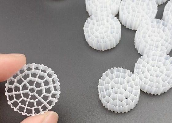 Cor Branca 25*10MM PE Mbbr Filtro Flutuante