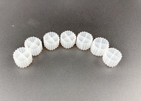 Medios de filtragem biológicos de 11 mm de branco virgem de HDPE para desnitrificação