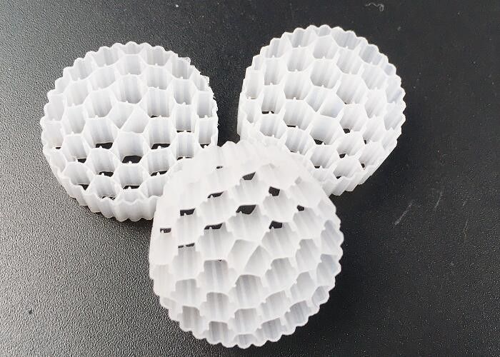 Pe38 25*4mm Hdpe Mbbr Meio filtrante biológico Leito móvel seguro Grande área de superfície