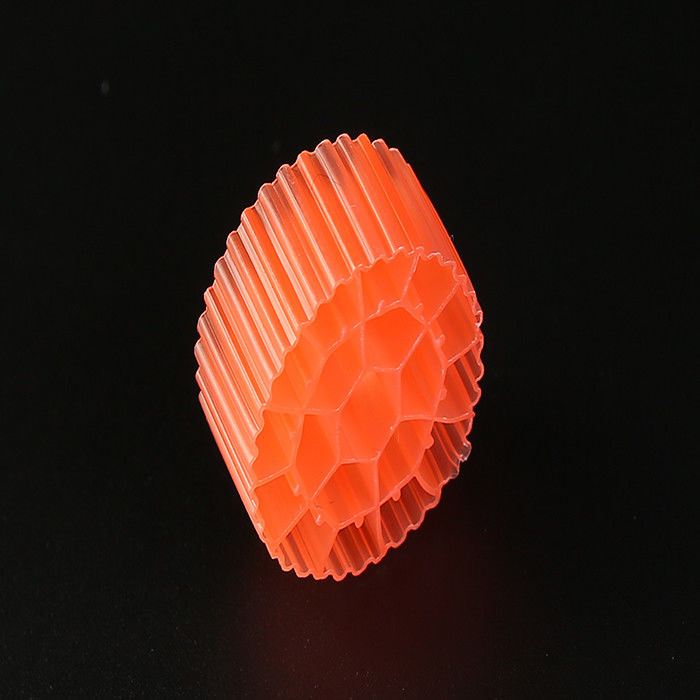 Economização de espaço Red Floating Filter Media K3 Filter Media Shock Resistance