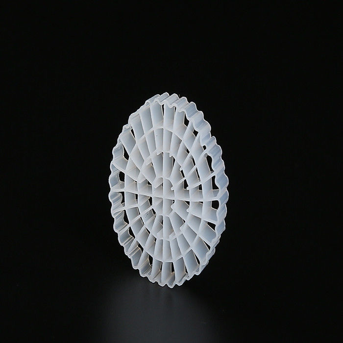 25*4mm PE64 K5 MBBR Bio Media K5 Cor Branca E Material virgem de HDPE Para Sistema RAS