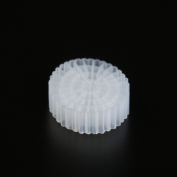 Cor Branca MBBR Bio Media Material virgem HDPE K5 Para Tratamento de Águas Residuais