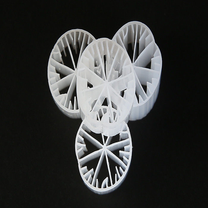 Medios de filtragem de HDPE Medios de filtragem flutuantes MBBR Cor Branca 15 mm X 15 mm