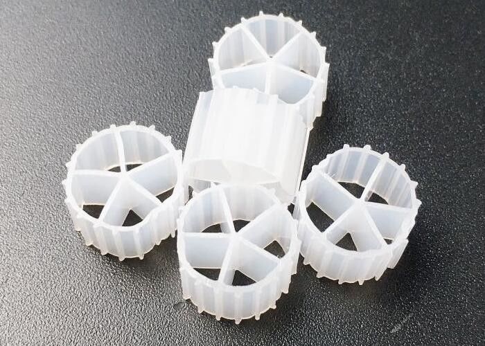 Bioballs da Fish Farm BIO Filter Media Cor Branca 10*7mm Empilhador Flutuante 100% Vivergem HDPE Biofilter Media