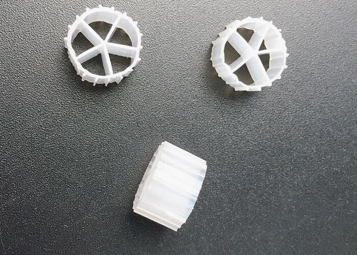 K1 K3 Filtro de embalagem de biofilme transportador Hdpe 10 * 7mm Ras Pecuária 5 quartos