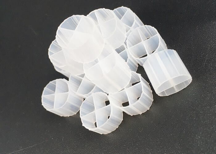 mbbr plástico de bio-medios flutuantes para tratamento de águas residuais de hidróxido de titânio