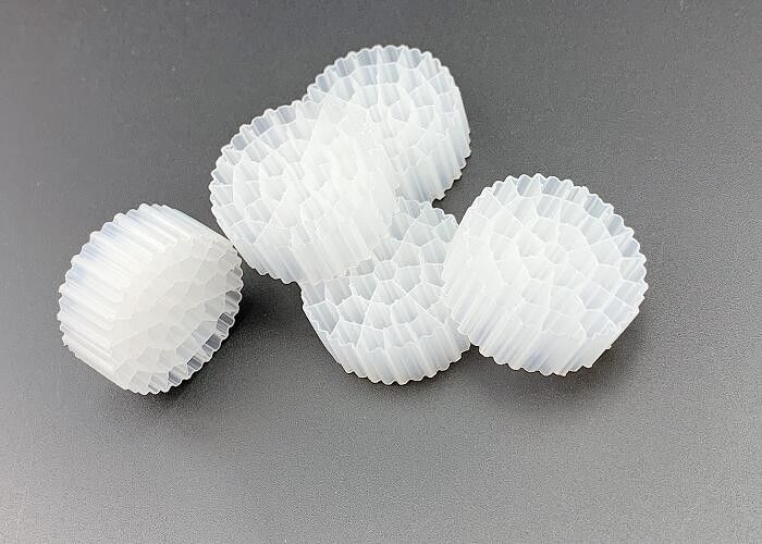 Tratamento de águas Grande área de superfície MBBR Biocell Filter Media 25*10MM