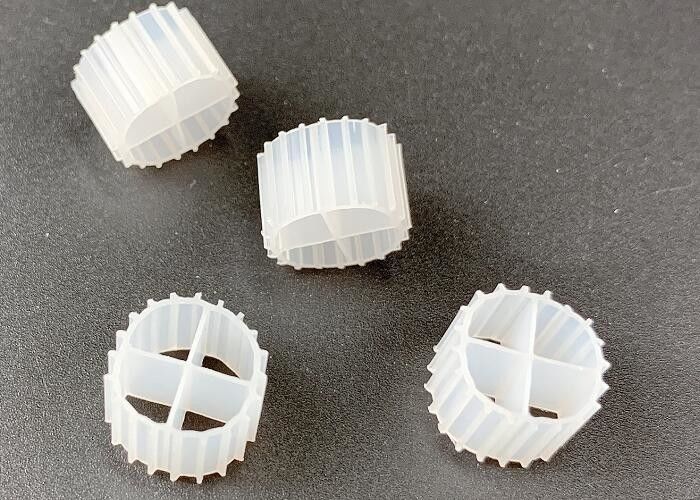 11*7mm MBBR Bio Filter Media K1 com cor branca e material virgem HDPE