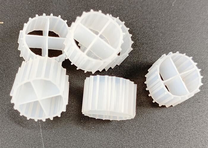Biofilm Carrier MBBR Media de cor branca com Super Descarburization e material virgem HDPE