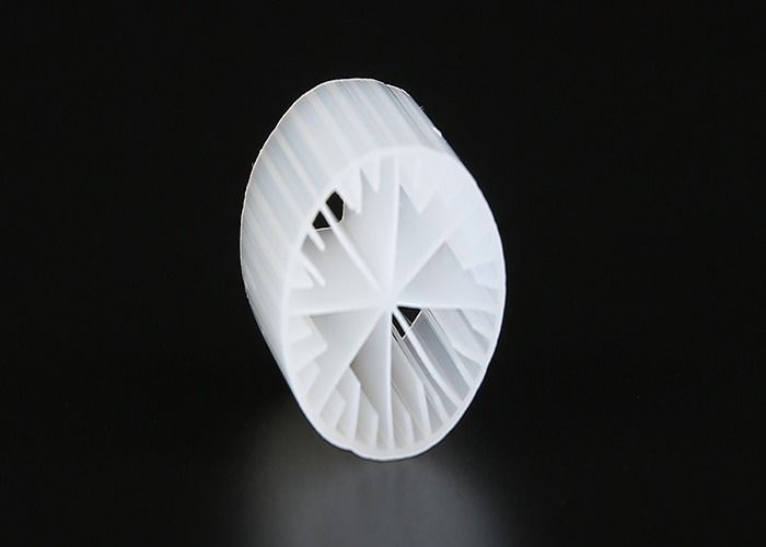 Medios de filtragem MBBR de cor branca 15*15mm Tamanho Material HDPE para tratamento de águas residuais