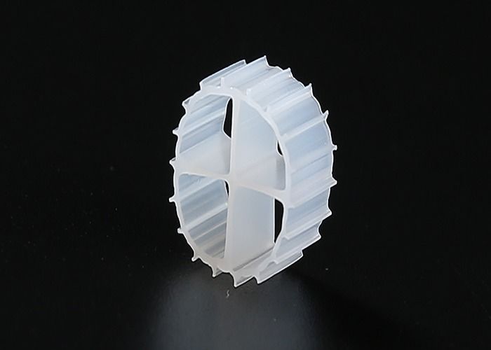 Tratamento de águas residuais Mudança de cama Filtro de mídia biopipe Consumo de energia mais baixo fab mídia k1 11 * 7mm cor branca