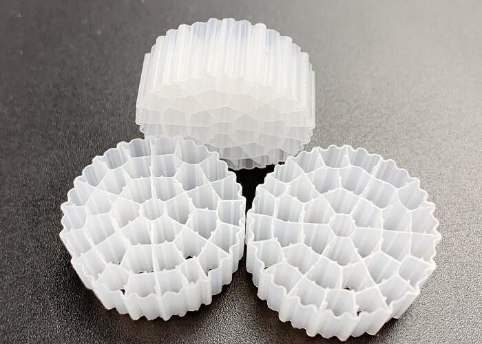 Biomédia de extrusão de plástico Biotubo MBBR Kaldnes Filter Media Qualquer cor
